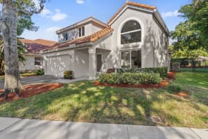 2615 Oak Park Cir, Davie, FL 33328, Sold 03/26/25