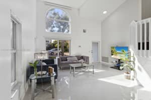 2615 Oak Park Cir, Davie, FL 33328, Sold 03/26/25