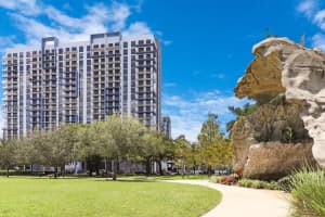 5350 NW 84th Ave, Doral, FL 33166, Sold 03/20/25