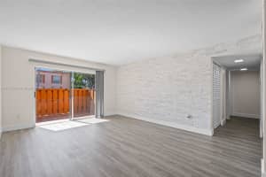 7225 Miami Lakes Dr, Miami Lakes, FL 33014, Sold 01/17/25