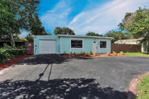 1220 N 57th Ave, Hollywood, FL 33021, Sold 04/23/25