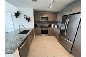 5350 NW 84th Ave, Doral, FL 33166, Sold 04/01/25