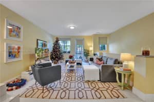 367 Olssen Ave, Fort Lauderdale, FL 33312, Sold 04/10/25