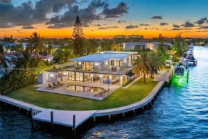1995 NE 118th Rd, North Miami, FL 33181, Sold 03/06/25