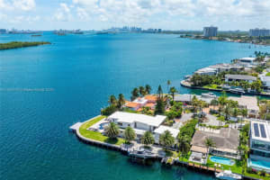 1995 NE 118th Rd, North Miami, FL 33181, Sold 03/06/25