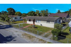 75 W 36th Pl, Hialeah, FL 33012, Sold 03/19/25