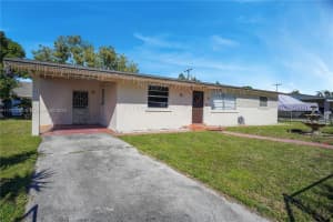 75 W 36th Pl, Hialeah, FL 33012, Sold 03/19/25
