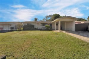 8260 NW 15th St, Pembroke Pines, FL 33024, Sold 04/07/25