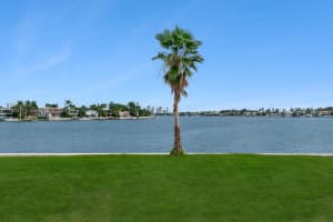 1386 S Venetian Way Miami, FL 33139 - MLS#A11701312