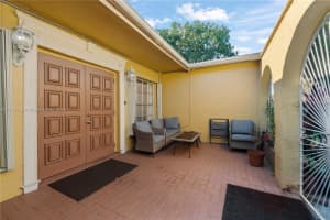 1040 SW 54th Ave, Margate, FL 33068, Sold 02/07/25