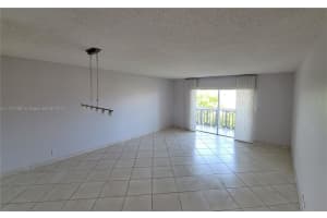 218 NE 12th Ave, Hallandale Beach, FL 33009, Sold 03/12/25