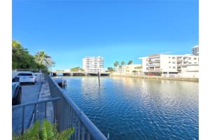 6937 Bay Dr, Miami Beach, FL 33141, Sold 04/24/25