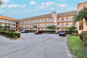 10220 NW 30th Ct, Sunrise, FL 33322, Sold 02/28/25