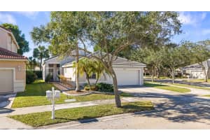 1028 Sequoia Ln, Weston, FL 33327, Sold 01/31/25