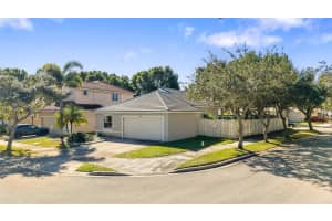 1028 Sequoia Ln, Weston, FL 33327, Sold 01/31/25