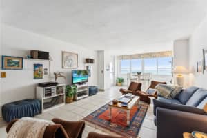 5005 Collins Ave, Miami Beach, FL 33140, Sold 06/16/25