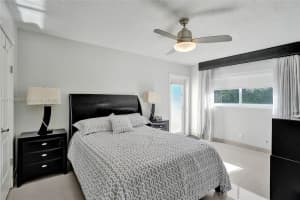141 NE 10th Ave APT 30A, Hallandale Beach, FL 33009, - MLS#A11701642