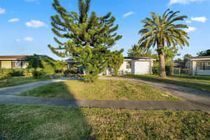 2910 NW 44th Ave, Lauderdale Lakes, FL 33313, Sold 02/06/25