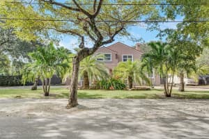12746 NE 4th Ave, North Miami, FL 33161, - MLS#A11701663
