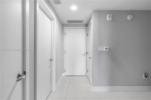 16385 Biscayne Blvd, North Miami Beach, FL 33160, Sold 04/25/25