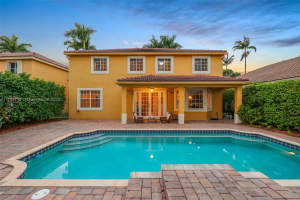 701 Nandina Dr, Weston, FL 33327, Sold 03/12/25