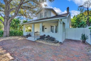 1640 Jefferson St, Hollywood, FL 33020 - MLS#A11701720