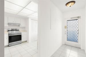 7690 NW 18th St, Margate, FL 33063, Sold 02/26/25