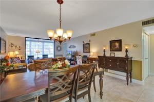 9330 Sunrise Lakes Blvd, Sunrise, FL 33322, Sold 04/24/25