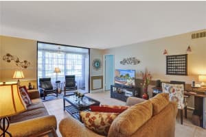 9330 Sunrise Lakes Blvd, Sunrise, FL 33322, Sold 04/24/25