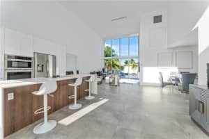7525 Buccaneer Ave, North Bay Village, FL 33141, - MLS#A11701858