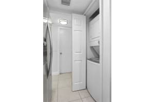 10090 NW 80th Ct, Hialeah, FL 33016, Sold 01/21/25