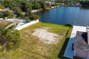 21301 NE 24th Ct, Miami, FL 33180, Sold 02/10/25