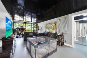 106 Lake Emerald Dr 213, Oakland Park