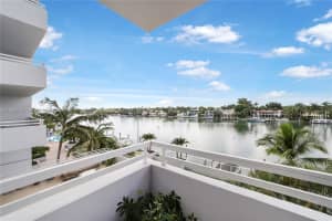 5700 Collins Ave APT 4L, Miami Beach, FL 33140, - MLS#A11702045