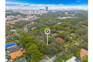 5111 Maggiore St Coral Gables, FL 33146 Sold 04/17/25