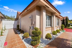 5359 NW 190th Ln, Miami Gardens, FL 33055, Sold 02/17/25