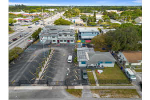 809 Nw 18th St Fort Lauderdale, FL 33311 - MLS#A11702175