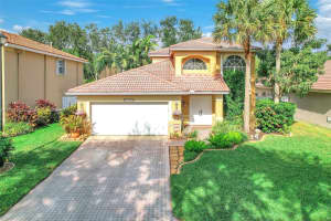 13345 NW 7th St, Plantation, FL 33325, Sold 04/01/25
