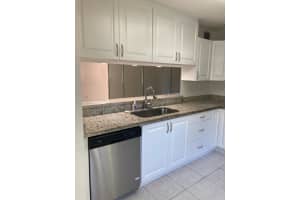 3570 Magellan Cir, Miami, FL 33180, Sold 06/12/25