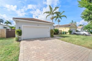 642 SE 31st Ave, Homestead, FL 33033, Sold 03/21/25