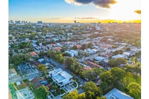 2292 SW 13th St, Miami, FL 33145, Sold 05/09/25