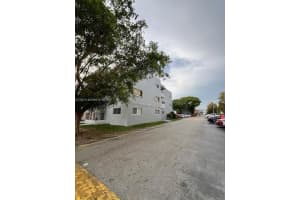 11309 SW 200th St, Miami, FL 33157, Sold 01/23/25