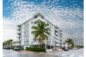 8001 Byron Ave, Miami Beach, FL 33141, Sold 03/04/25