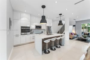 3027 Elizabeth St, Miami, FL 33133, Sold 04/10/25