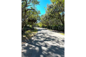 12725 Sw 80th Ave Pinecrest, FL 33156 - MLS#A11702437
