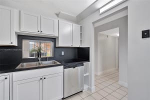 202 SW 10th St, Dania Beach, FL 33004, Sold 02/12/25