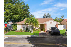 13991 Dominion Pl, Davie, FL 33325, Sold 01/17/25