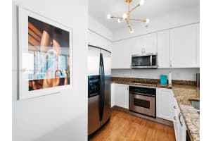 350 NE 2nd St, Fort Lauderdale, FL 33301, Sold 07/21/25