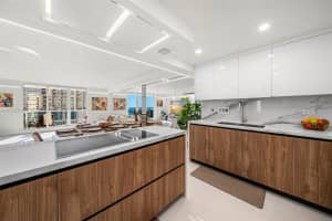 MLS# A11702705, Miami Beach, Florida 33139