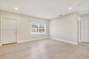 910 NW 67th St, Miami, FL 33150, Sold 03/06/25